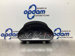 Gebruikte Tellerklok BMW 3 serie (E46/4) 316i Prijs € 85,00 Margeregeling aangeboden door Gebr Opdam B.V.