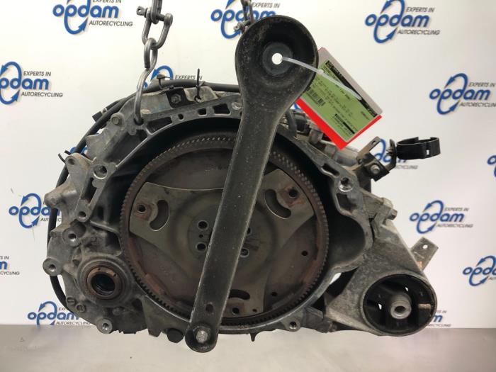 Gebruikte Automaatbak Opel Vectra C GTS 2.2 DIG 16V Prijs € 382,00 Margeregeling aangeboden door Gebr Opdam B.V.
