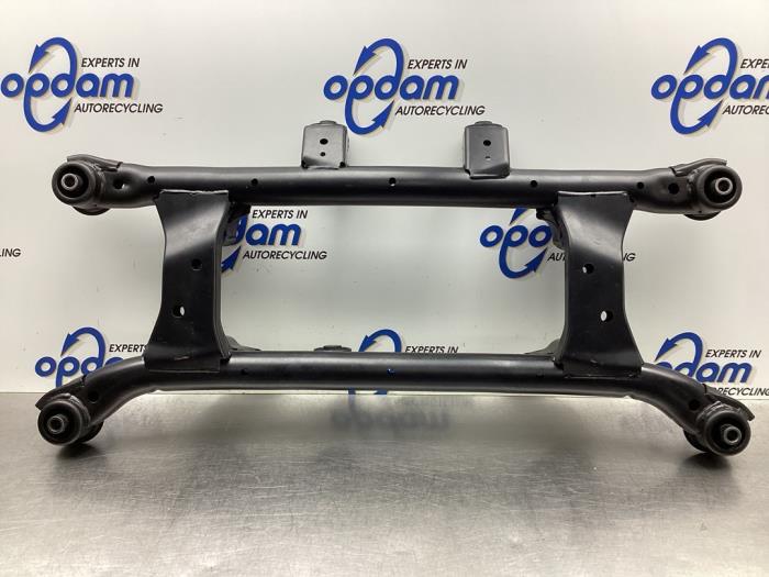 Subframe van een Kia Sportage 2005
