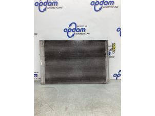 Gebruikte Radiateur Airco Landrover Range Rover III (LM) 4.4 V8 32V Prijs € 42,00 Margeregeling aangeboden door Gebr Opdam B.V.