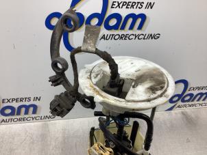 Gebruikte Benzinepomp Mercedes A (W169) 2.0 A-180 CDI 16V 3-Drs. Prijs € 64,00 Margeregeling aangeboden door Gebr Opdam B.V.