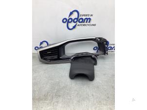 Gebruikte Dashboard sierlijst Volkswagen Polo VI (AW1) 1.0 TSI 12V Prijs € 68,00 Margeregeling aangeboden door Gebr Opdam B.V.