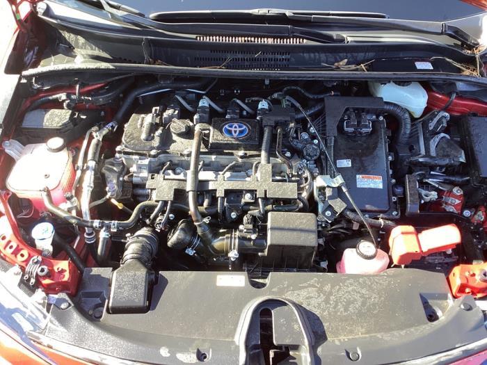 Automaatbak van een Toyota Corolla Touring Sport (E21/EH1) 1.8 16V Hybrid 2020