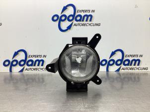Gebruikte Mistlamp links-voor Chevrolet Spark (M300) 1.0 16V Bifuel Prijs € 21,00 Margeregeling aangeboden door Gebr Opdam B.V.