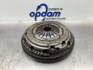 Gebruikte Vliegwiel Skoda Octavia Combi (5EAC) 1.0 TSI 12V Prijs € 166,00 Margeregeling aangeboden door Gebr Opdam B.V.