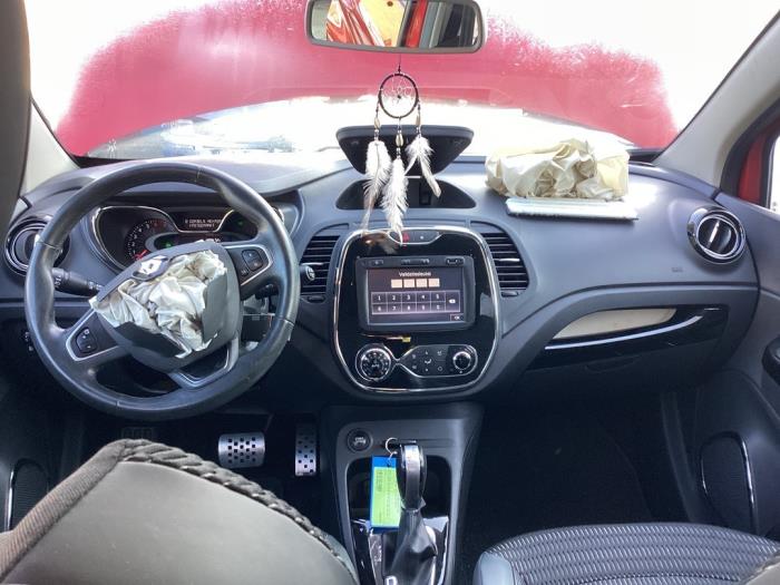 Spiegel binnen van een Renault Captur (2R) 1.2 TCE 16V EDC 2017