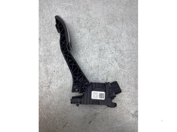 Gebruikte Sensor Gaspedaalpositie Volkswagen Tiguan (AD1) 1.5 TSI 16V Evo BlueMotion Technology Prijs € 20,00 Margeregeling aangeboden door Gebr Opdam B.V.