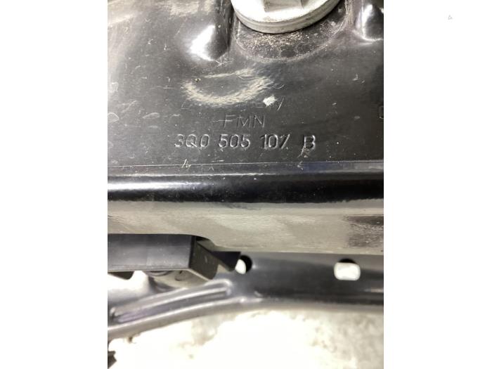 Subframe van een Volkswagen Tiguan (AD1) 1.5 TSI 16V Evo BlueMotion Technology 2021