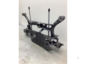 Subframe van een Volkswagen Tiguan (AD1) 1.5 TSI 16V Evo BlueMotion Technology 2021