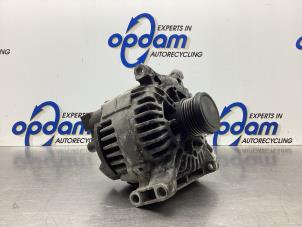 Gebruikte Alternator Mercedes A (W169) 2.0 A-180 CDI 16V 3-Drs. Prijs € 128,00 Margeregeling aangeboden door Gebr Opdam B.V.