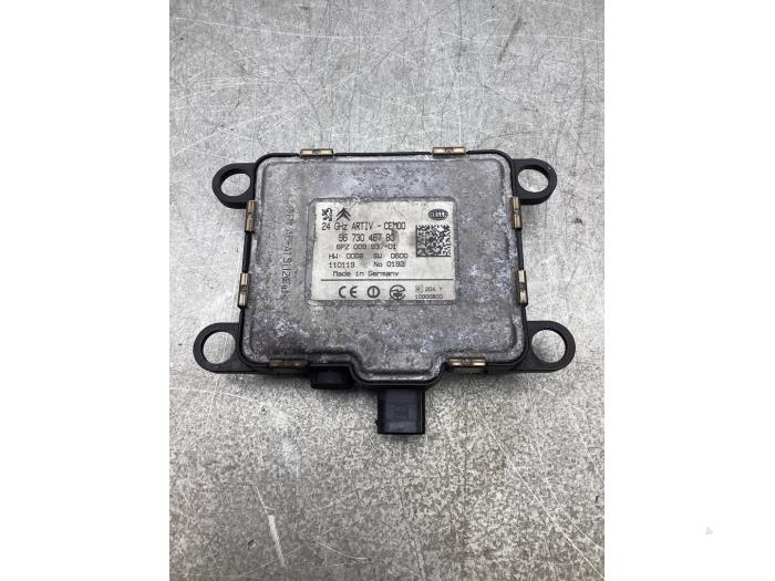 Gebruikte PDC Module Peugeot 5008 I (0A/0E) 1.6 THP 16V Prijs € 85,00 Margeregeling aangeboden door Gebr Opdam B.V.