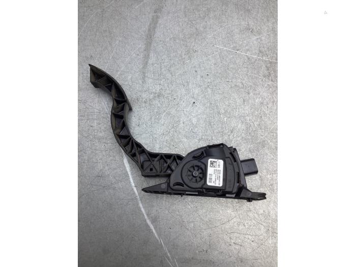 Gebruikte Gaspedaalpositie Sensor Ford Focus 3 Wagon 1.0 Ti-VCT EcoBoost 12V 100 Prijs € 30,00 Margeregeling aangeboden door Gebr Opdam B.V.