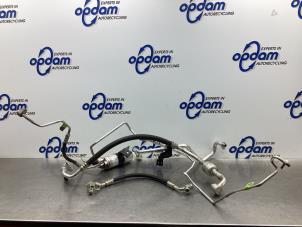 Gebruikte Airco Leiding Ford Fiesta 6 (JA8) 1.0 EcoBoost 12V 125 Prijs € 128,00 Margeregeling aangeboden door Gebr Opdam B.V.