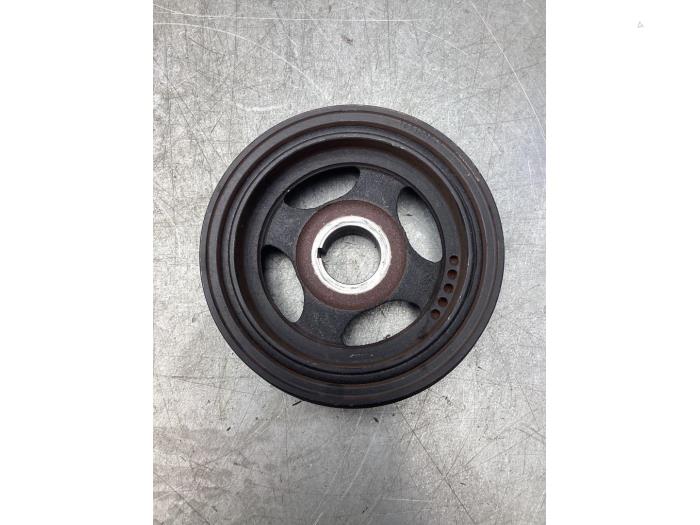 Gebruikte Krukas Poelie Suzuki Baleno (EW/FW) 1.2 Dual Jet 16V Prijs € 42,00 Margeregeling aangeboden door Gebr Opdam B.V.