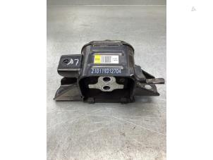 Gebruikte Versnellingsbak Steun Kia Ceed Sportswagon (CDF) 1.5 T-GDI 16V Prijs € 42,00 Margeregeling aangeboden door Gebr Opdam B.V.