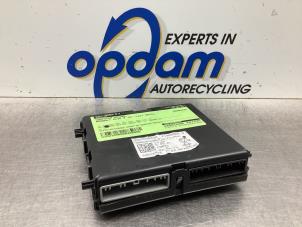 Gebruikte Kachelcomputer Renault Clio IV (5R) 0.9 Energy TCE 90 12V Prijs € 42,00 Margeregeling aangeboden door Gebr Opdam B.V.