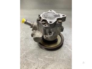 Gebruikte Pomp Servo Landrover Freelander Hard Top 1.8 16V Prijs € 42,00 Margeregeling aangeboden door Gebr Opdam B.V.