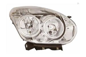 Nieuwe Koplamp rechts Opel Combo Prijs € 110,00 Inclusief btw aangeboden door Gebr Opdam B.V.