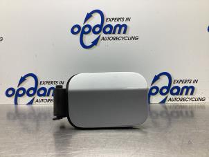 Gebruikte Tank Klep BMW 5 serie (E60) 530i 24V Prijs € 42,00 Margeregeling aangeboden door Gebr Opdam B.V.