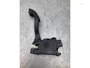 Gebruikte Gaspedaalpositie Sensor Volkswagen Polo VI (AW1) 1.0 TSI 12V Prijs € 35,00 Margeregeling aangeboden door Gebr Opdam B.V.