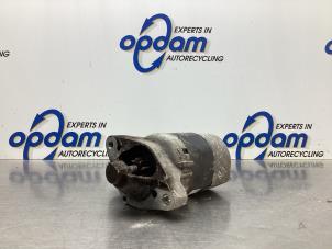 Gebruikte Startmotor Renault Clio III (BR/CR) 1.2 16V 75 Prijs € 45,00 Margeregeling aangeboden door Gebr Opdam B.V.