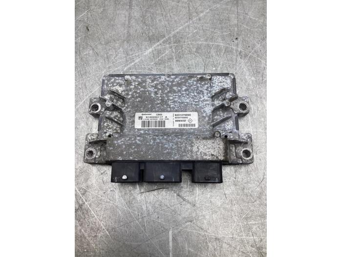 Gebruikte Computer Motormanagement Renault Twingo II (CN) 1.2 16V Prijs € 50,00 Margeregeling aangeboden door Gebr Opdam B.V.