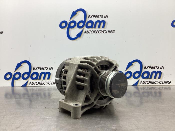 Gebruikte Dynamo Fiat 500 (312) 0.9 TwinAir 80 Prijs € 90,00 Margeregeling aangeboden door Gebr Opdam B.V.