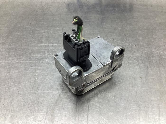 Esp Duo Sensor van een Opel Astra H GTC (L08) 1.8 16V 2005