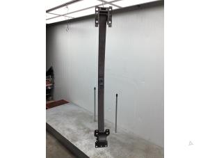 Gebruikte Bladveer achter Renault Master III (FV) 2.3 dCi 125 16V FWD Prijs € 151,25 Inclusief btw aangeboden door Gebr Opdam B.V.