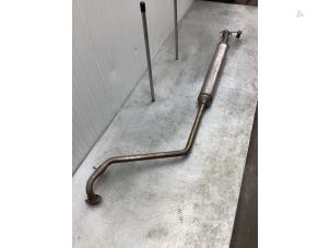 Gebruikte Uitlaat Middendemper Suzuki Ignis (MF) 1.2 Dual Jet 16V Prijs € 100,00 Margeregeling aangeboden door Gebr Opdam B.V.