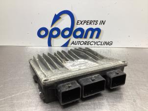 Gebruikte Computer Motormanagement Renault Kangoo Express (FW) 1.5 dCi 70 Prijs € 135,00 Margeregeling aangeboden door Gebr Opdam B.V.