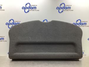 Gebruikte Hoedenplank Citroen C5 II Berline (RC) 2.0 16V Prijs € 36,00 Margeregeling aangeboden door Gebr Opdam B.V.