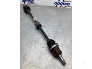 Gebruikte Cardanas rechts-voor (VWA) Opel Corsa D 1.4 16V Twinport Prijs € 30,00 Margeregeling aangeboden door Gebr Opdam B.V.