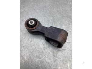 Gebruikte Motorsteun Peugeot 508 SW (8E/8U) 1.6 HDiF 16V Prijs € 20,00 Margeregeling aangeboden door Gebr Opdam B.V.