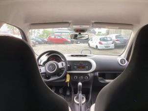 Gebruikte Airbag Set + Module Renault Twingo III (AH) 1.0 SCe 70 12V Prijs € 950,00 Margeregeling aangeboden door Gebr Opdam B.V.