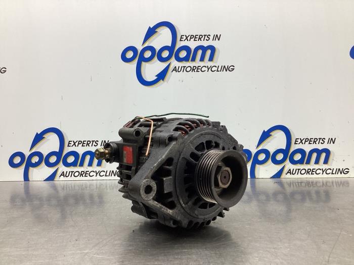 Gebruikte Dynamo Nissan Almera Tino (V10M) 1.8 16V Prijs € 45,00 Margeregeling aangeboden door Gebr Opdam B.V.