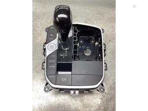 Gebruikte Versnellingspook BMW 1 serie (F40) 118i 1.5 TwinPower 12V Prijs € 250,00 Margeregeling aangeboden door Gebr Opdam B.V.