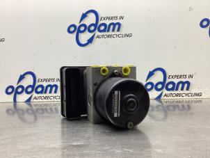 Gebruikte ABS Pomp BMW Mini One/Cooper (R50) 1.6 16V Cooper Prijs € 135,00 Margeregeling aangeboden door Gebr Opdam B.V.