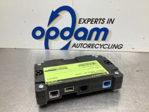 Gebruikte Radio module Renault Scénic III (JZ) 1.9 dCi Prijs € 68,00 Margeregeling aangeboden door Gebr Opdam B.V.