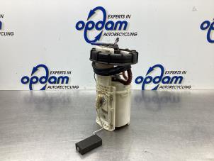 Gebruikte Benzinepomp Volkswagen Bora (1J2) 1.6 Prijs € 32,00 Margeregeling aangeboden door Gebr Opdam B.V.