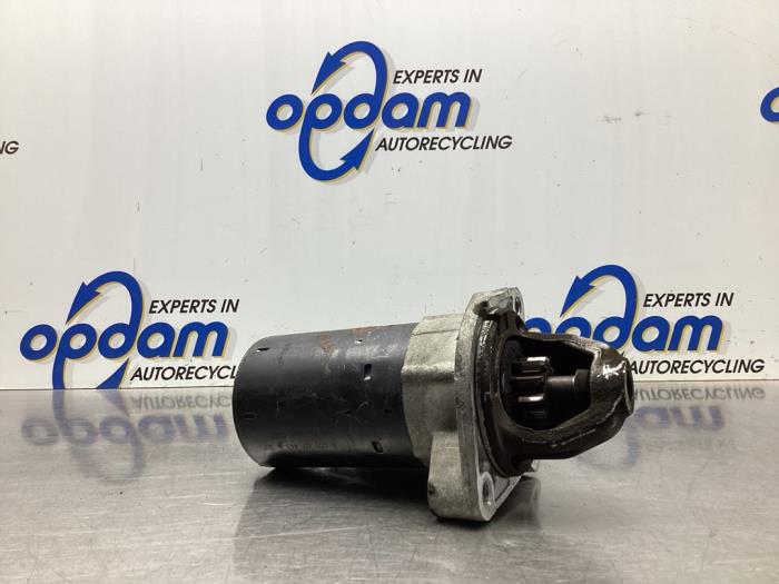 Gebruikte Startmotor BMW 3 serie (E46/2) 325 Ci 24V Prijs € 30,00 Margeregeling aangeboden door Gebr Opdam B.V.
