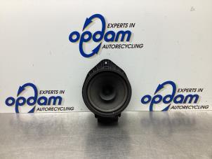 Gebruikte Speaker Opel Crossland (X) 1.2 Turbo 12V Prijs € 18,00 Margeregeling aangeboden door Gebr Opdam B.V.