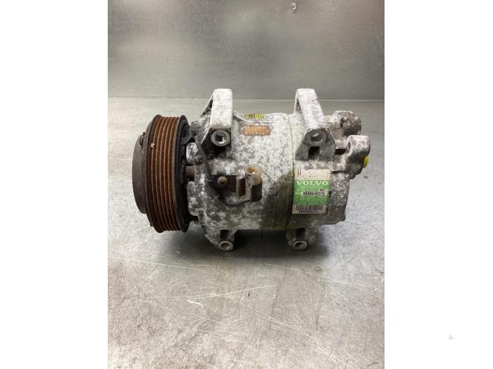 Gebruikte Aircopomp Volvo S80 (TR/TS) 2.4 D5 20V Prijs € 75,00 Margeregeling aangeboden door Gebr Opdam B.V.