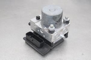 Gebruikte ABS Pomp Hyundai i20 1.2i 16V Prijs € 100,00 Margeregeling aangeboden door Gebr Opdam B.V.