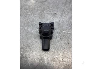 Gebruikte Sensor PDC Mazda CX-5 II (KF) 2.0 SkyActiv-G 165 16V 2WD Prijs € 20,00 Margeregeling aangeboden door Gebr Opdam B.V.