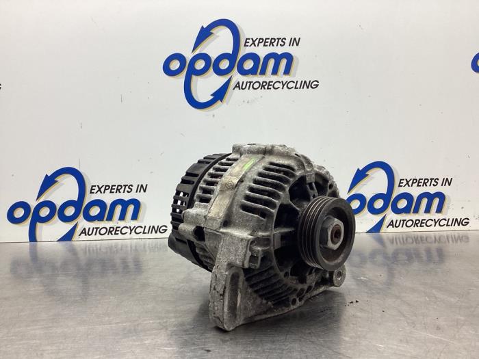 Gebruikte Dynamo Renault Twingo (C06) 1.2 Prijs € 45,00 Margeregeling aangeboden door Gebr Opdam B.V.