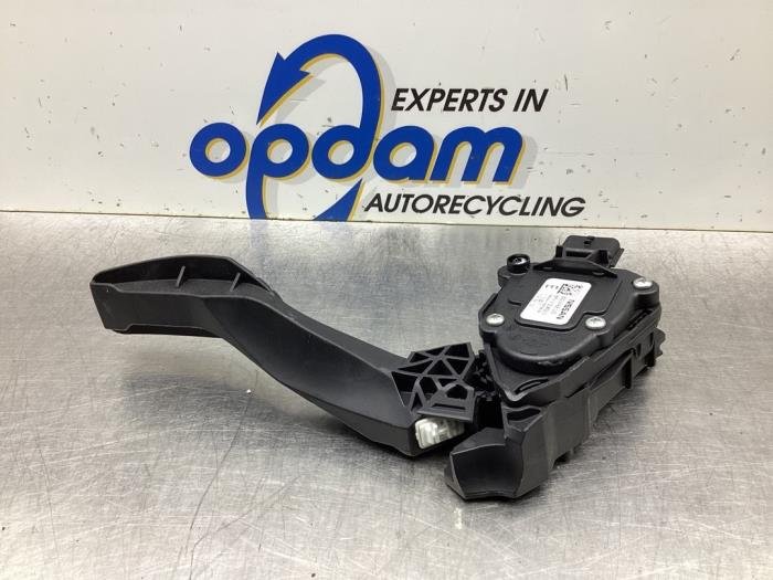 Gebruikte Sensor Gaspedaalpositie Nissan Micra (K14) 0.9 IG-T 12V Prijs € 45,00 Margeregeling aangeboden door Gebr Opdam B.V.