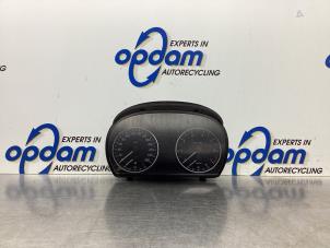 Gebruikte Kilometerteller KM BMW 3 serie (E90) 318i 16V Prijs € 112,00 Margeregeling aangeboden door Gebr Opdam B.V.