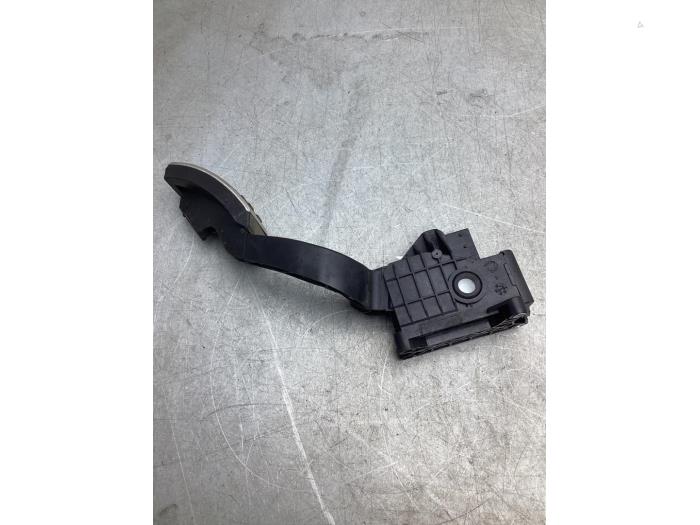 Gebruikte Gaspedaalpositie Sensor Alfa Romeo MiTo (955) 0.9 TwinAir Prijs € 30,00 Margeregeling aangeboden door Gebr Opdam B.V.
