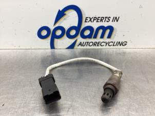 Gebruikte Lambda Sonde Peugeot 208 I (CA/CC/CK/CL) 1.2 Vti 12V PureTech 82 Prijs € 36,00 Margeregeling aangeboden door Gebr Opdam B.V.